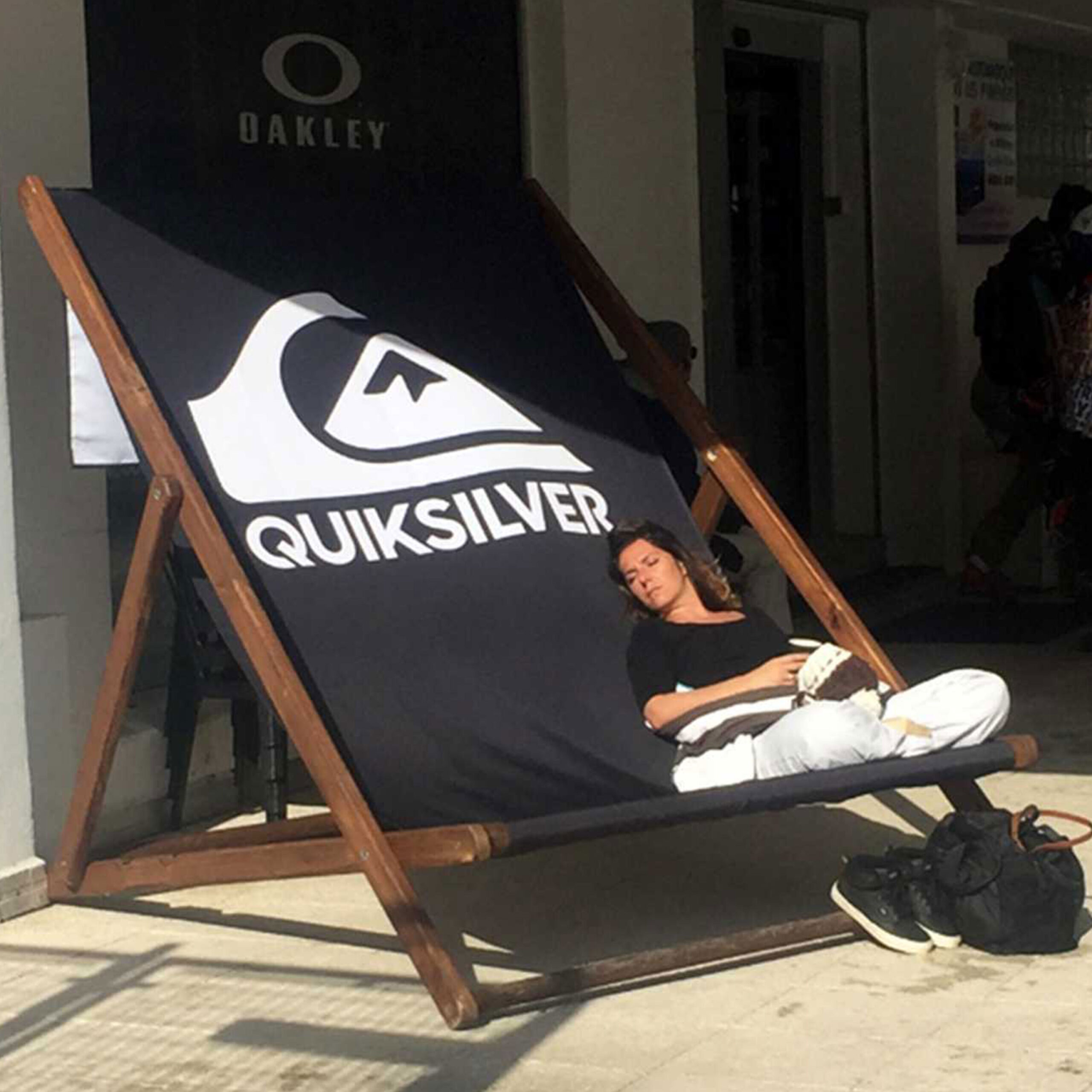 Custom-Printed-Giant-Deckchair-05
